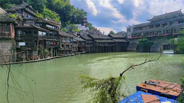 “湘”約鳳凰，相守未來——2022博皓快樂湖南行    -22