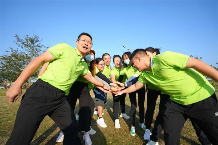 廣東博皓“技?jí)喝盒壅l知曉，賽場(chǎng)風(fēng)云見真曉”第五屆運(yùn)動(dòng)會(huì)    -3