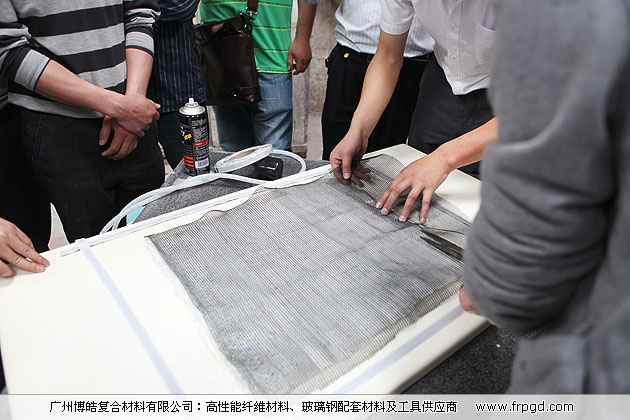 廣州博皓復(fù)合材料有限公司玻璃鋼模具操作培訓(xùn)班2013年第一期真空導(dǎo)入VIP